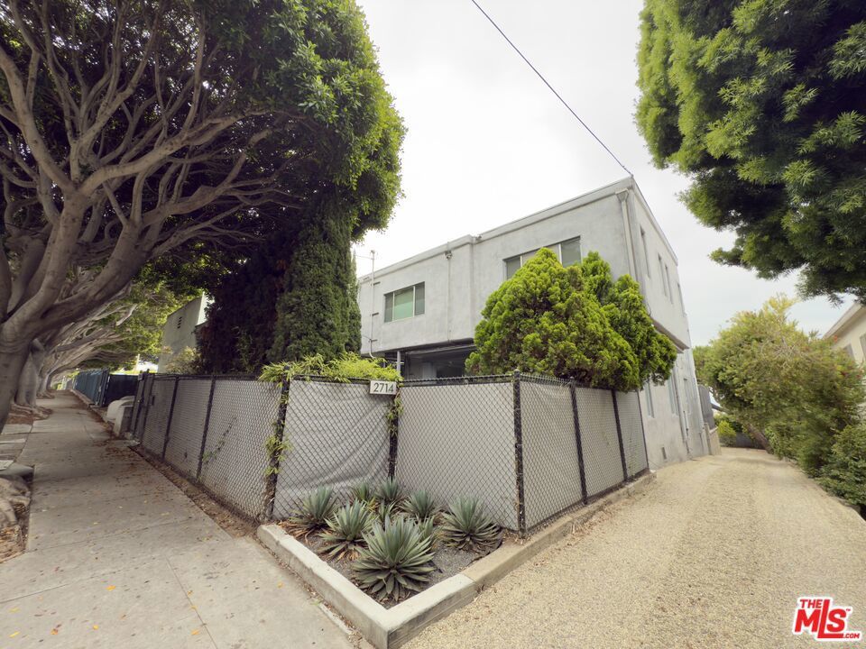 Photo of Listing #25573021