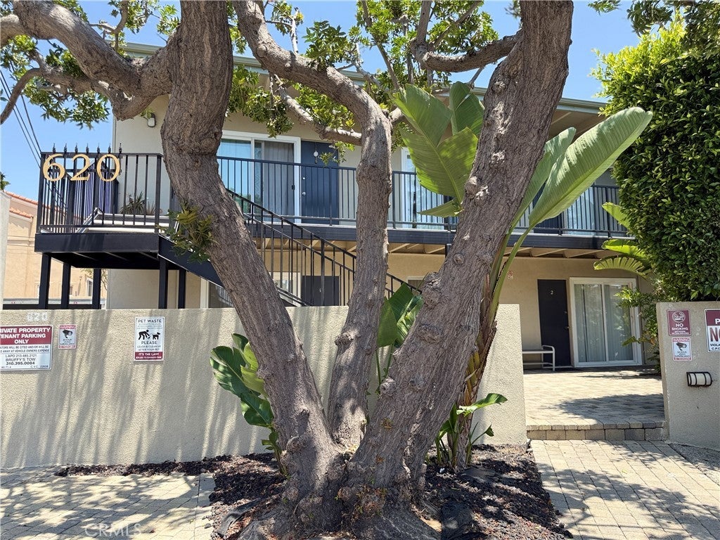 Photo of Listing #SR25173496