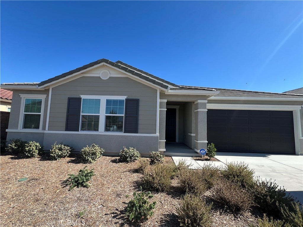 Photo of Listing #SW25173813