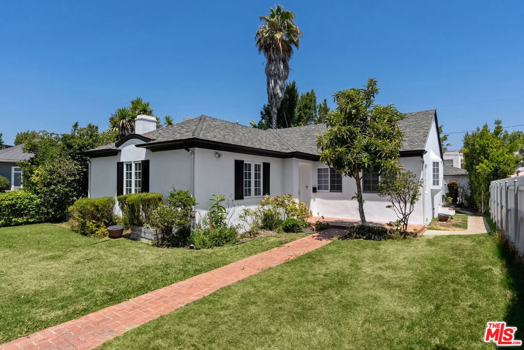 Photo of Listing #25573369