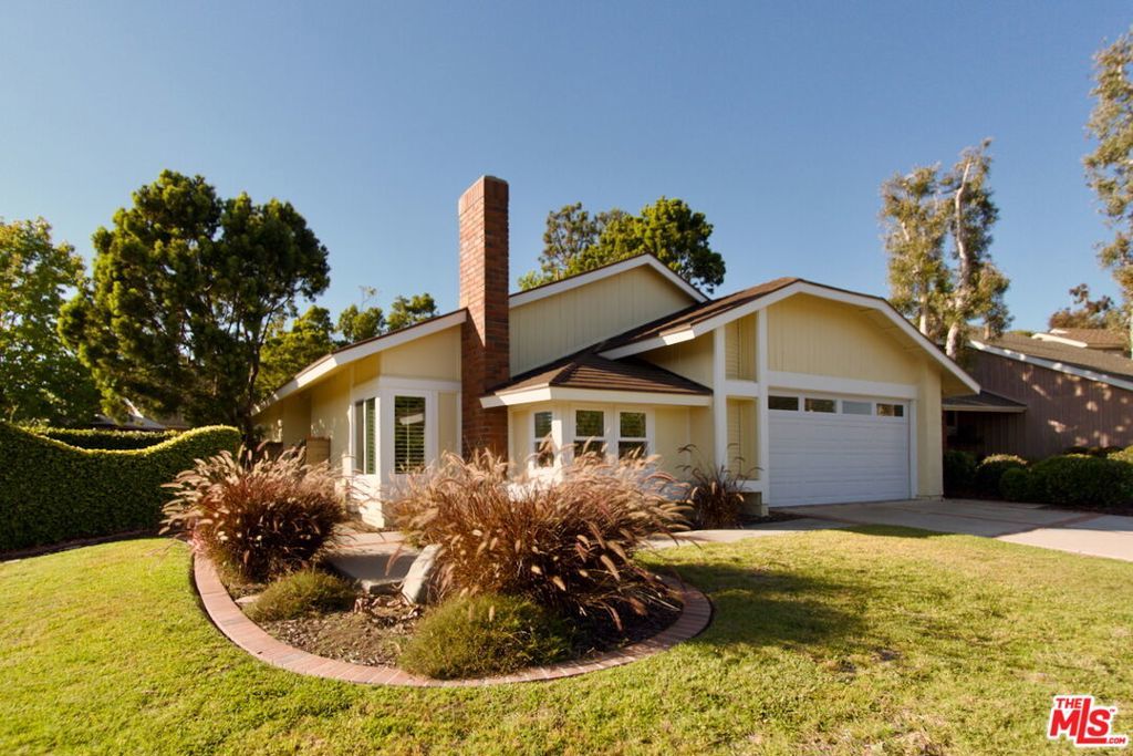 Photo of Listing #25573445