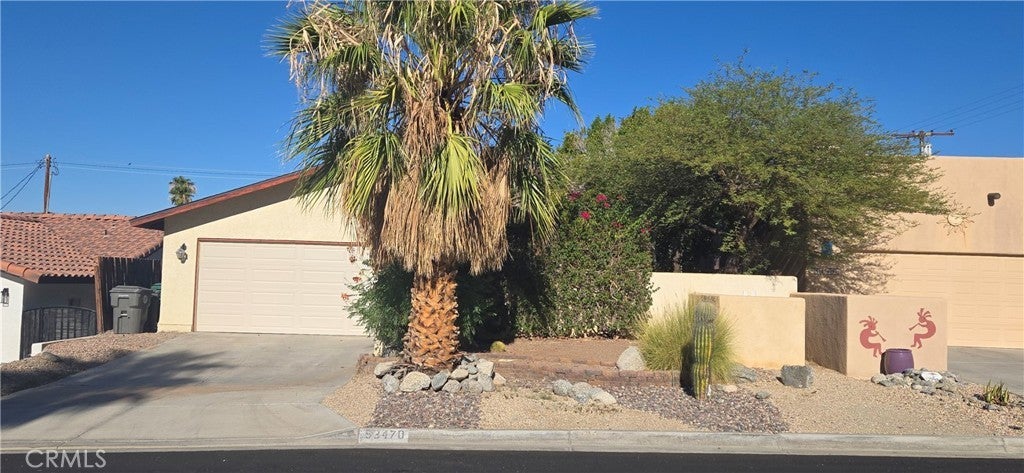 Photo of Listing #IV25174278