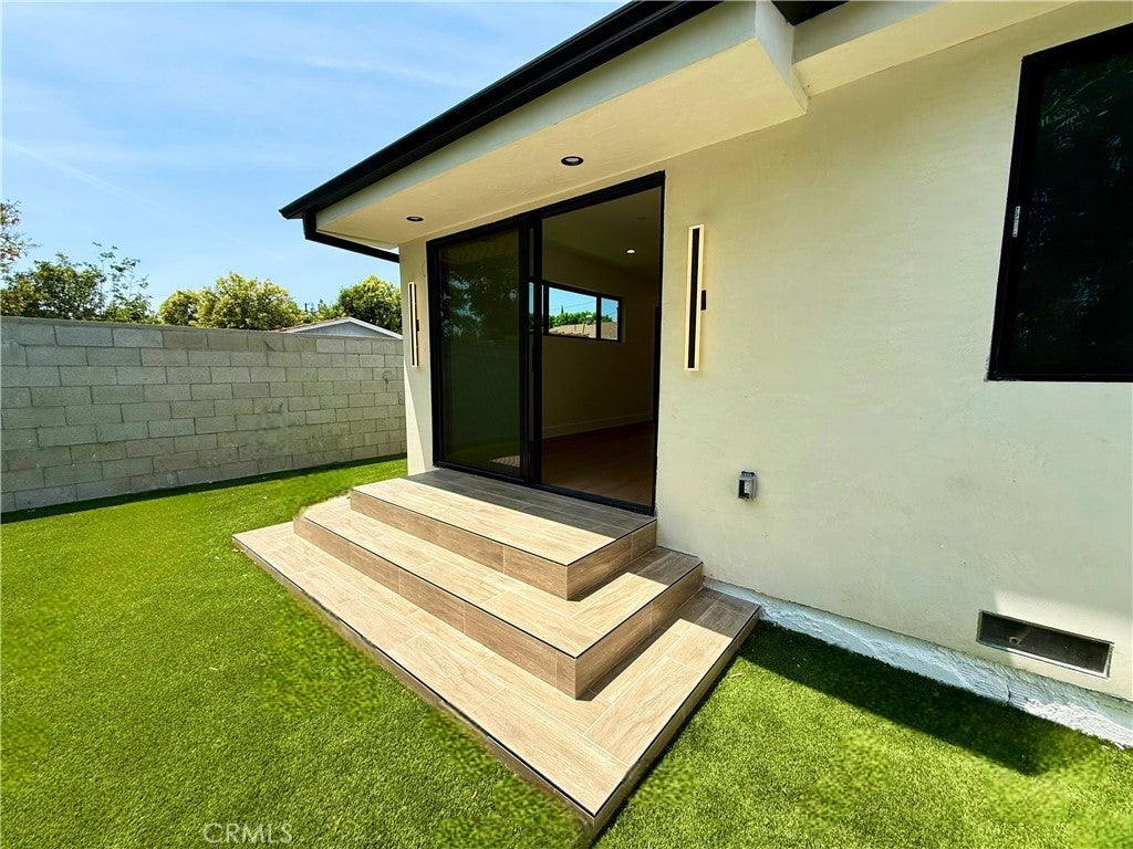 Photo of Listing #SR25174857