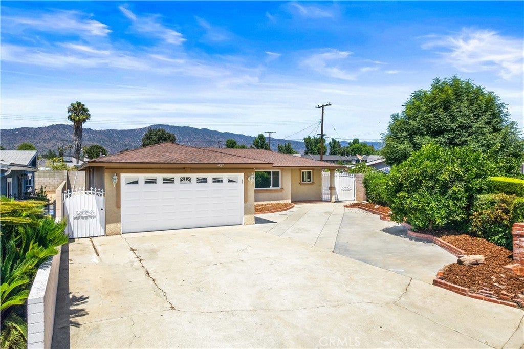 Photo of Listing #CV25175102