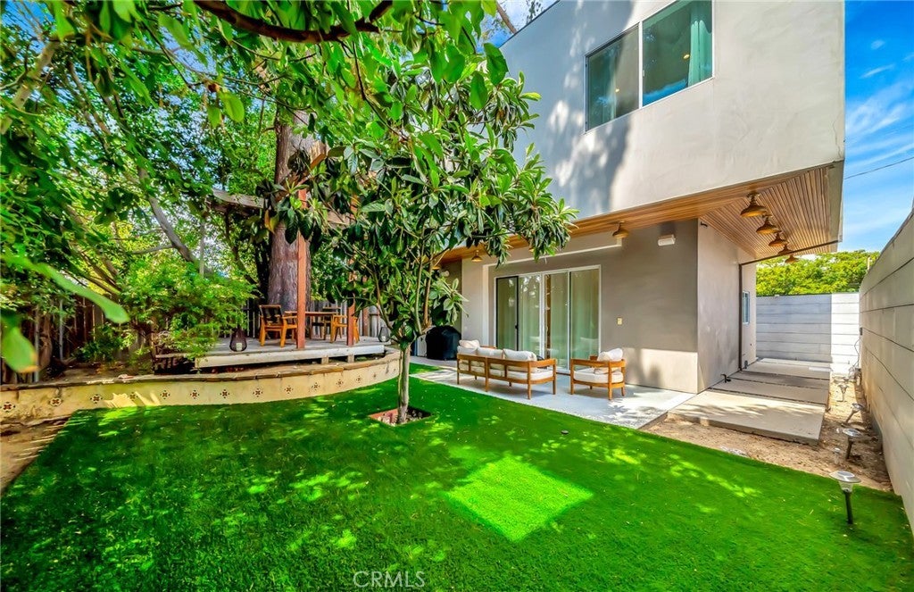 Photo of Listing #SR25175643