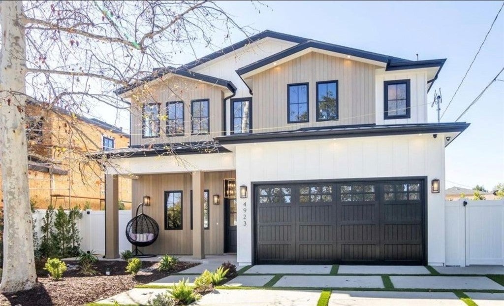 Photo of Listing #SR25175598