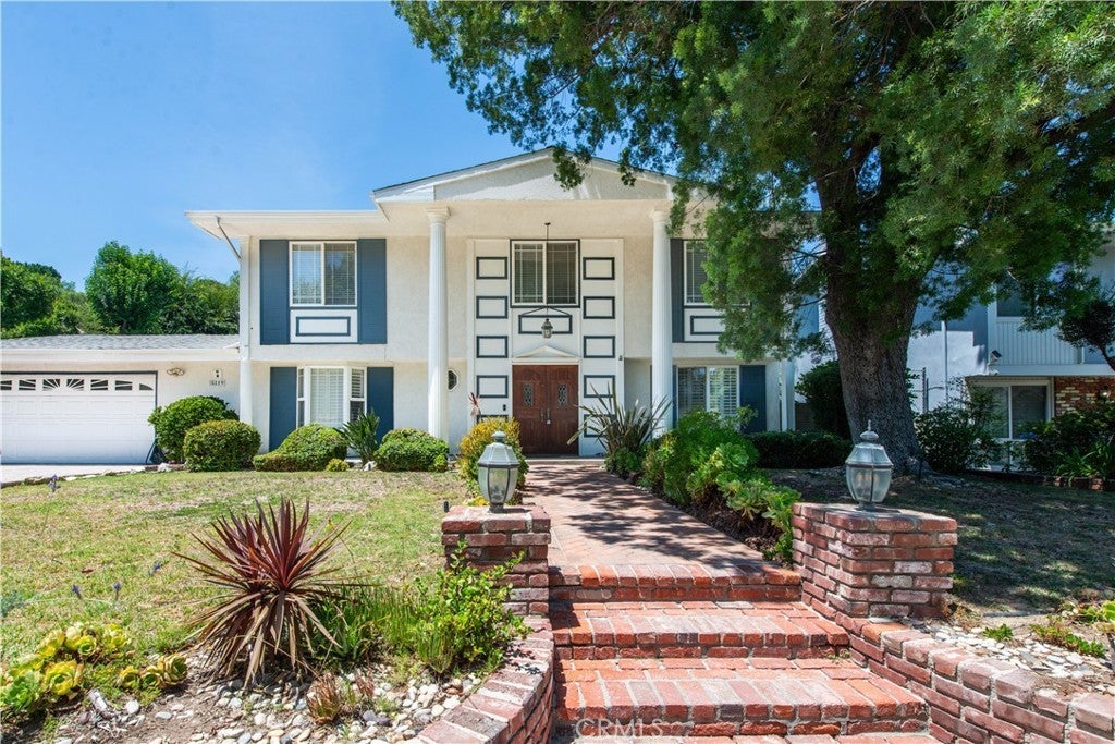 Photo of Listing #SR25174528