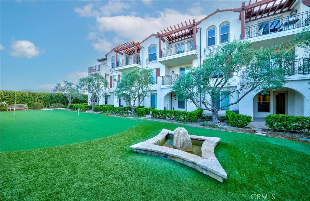 Photo of Listing #SB25176252