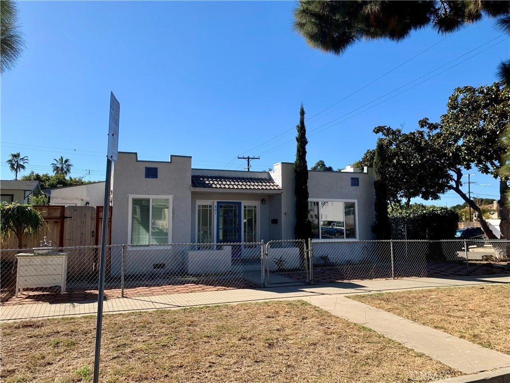 Photo of Listing #OC25176530