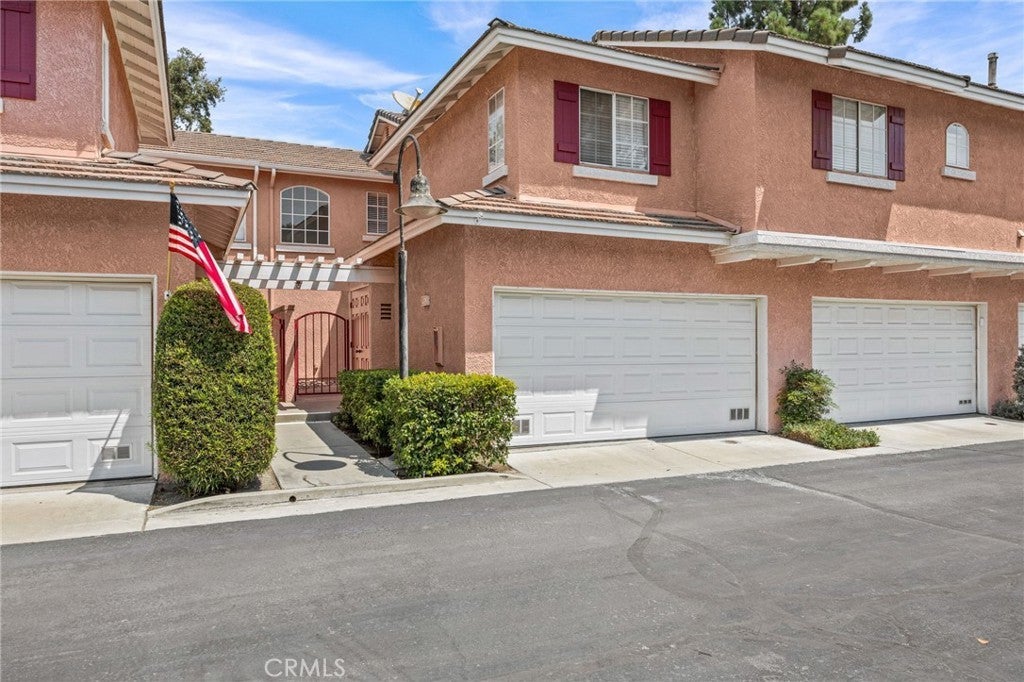 Photo of Listing #CV25176458