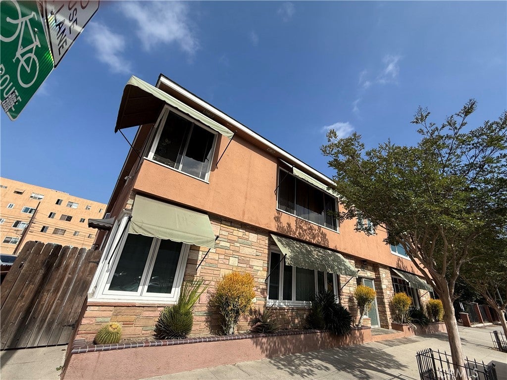 Photo of Listing #PW25176677