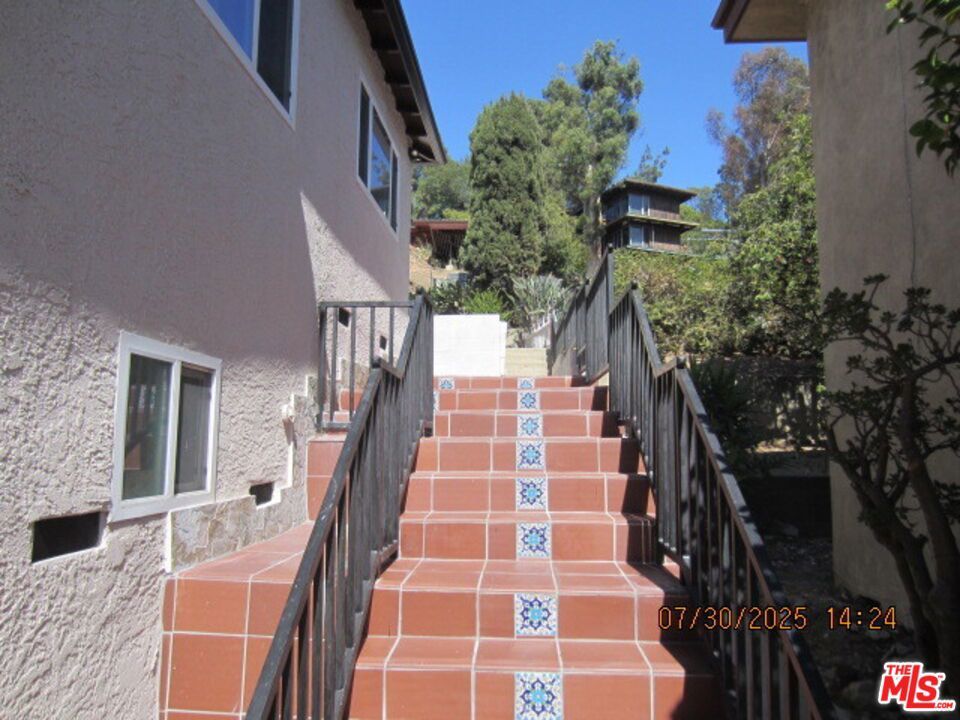 Photo of Listing #25574807