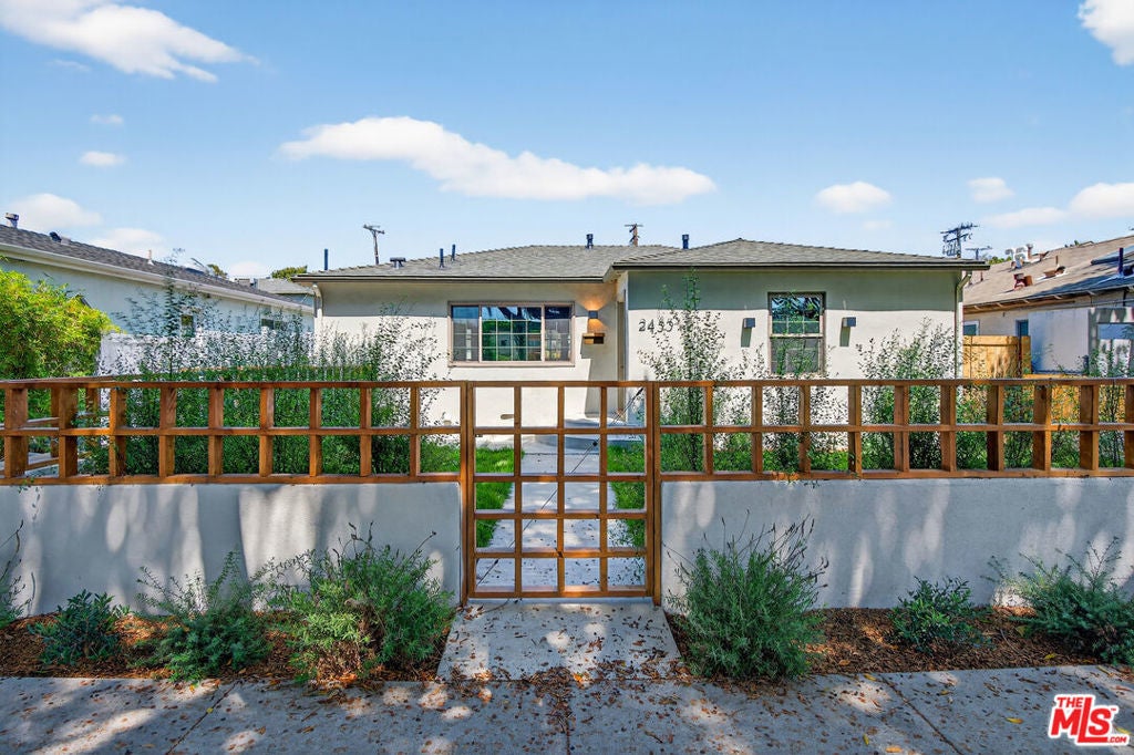 Photo of Listing #25573025