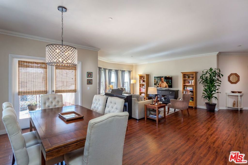 Photo of Listing #25575267