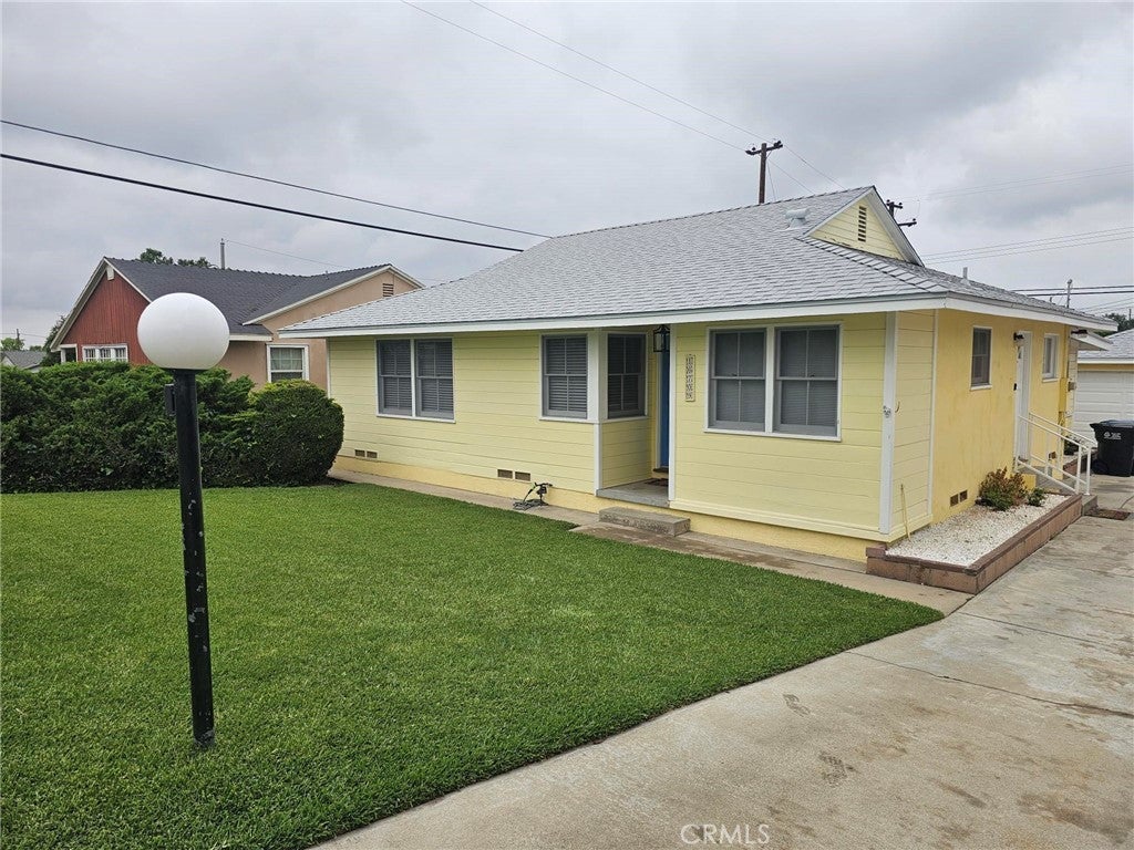 Photo of Listing #SR25177798