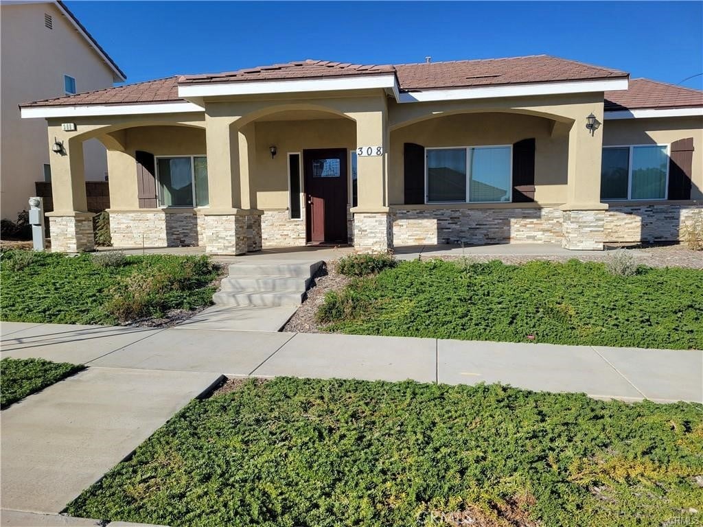 Photo of Listing #IV25178004