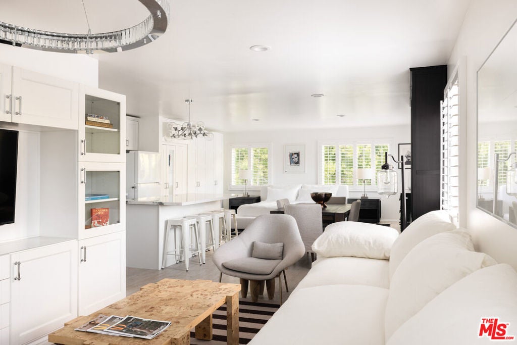 Photo of Listing #25575037