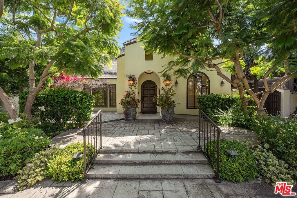 Photo of Listing #25573855