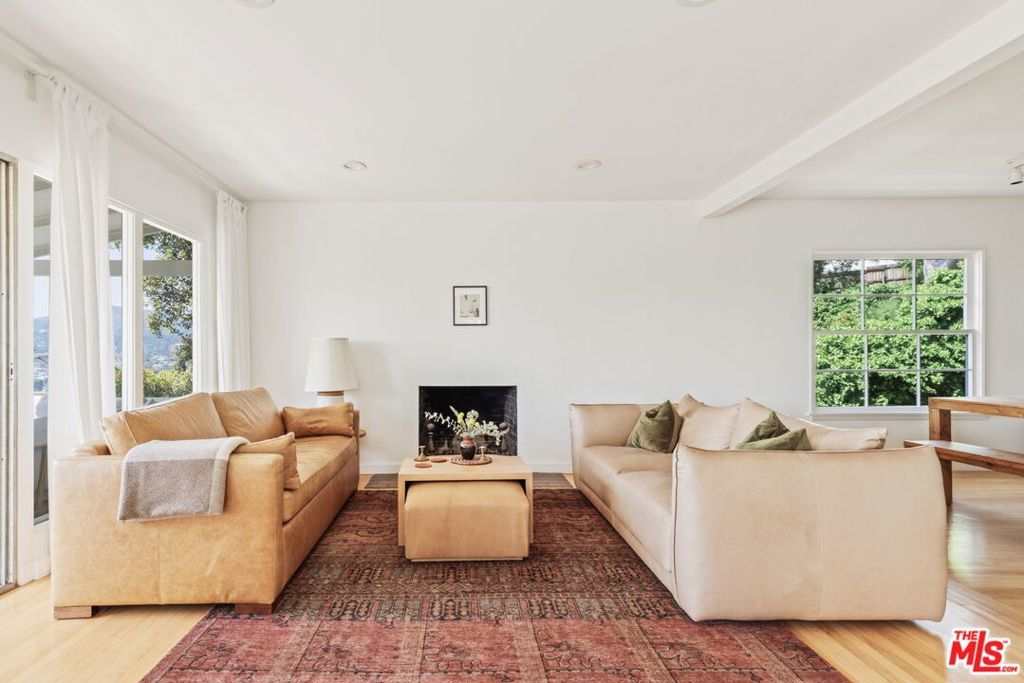 Photo of Listing #25575619