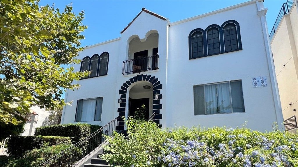 Photo of Listing #PV25176781