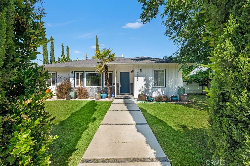 Photo of Listing #SR25177334