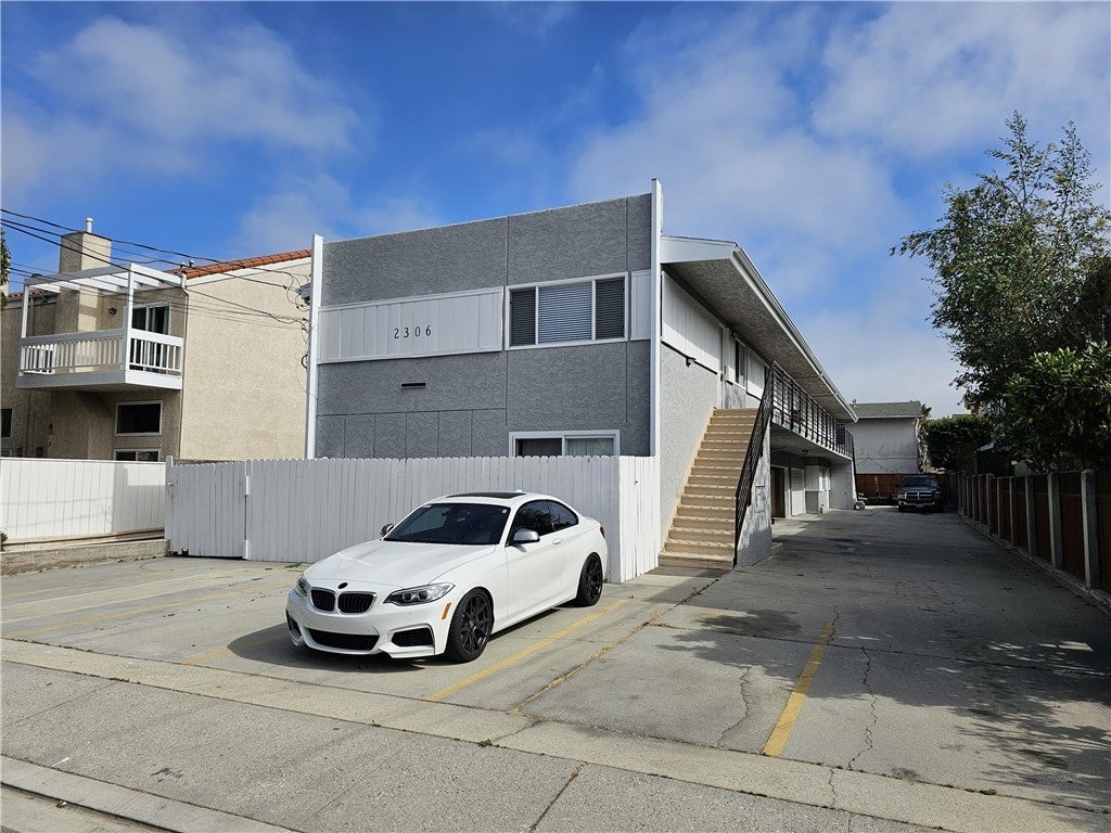 Photo of Listing #SB25179358