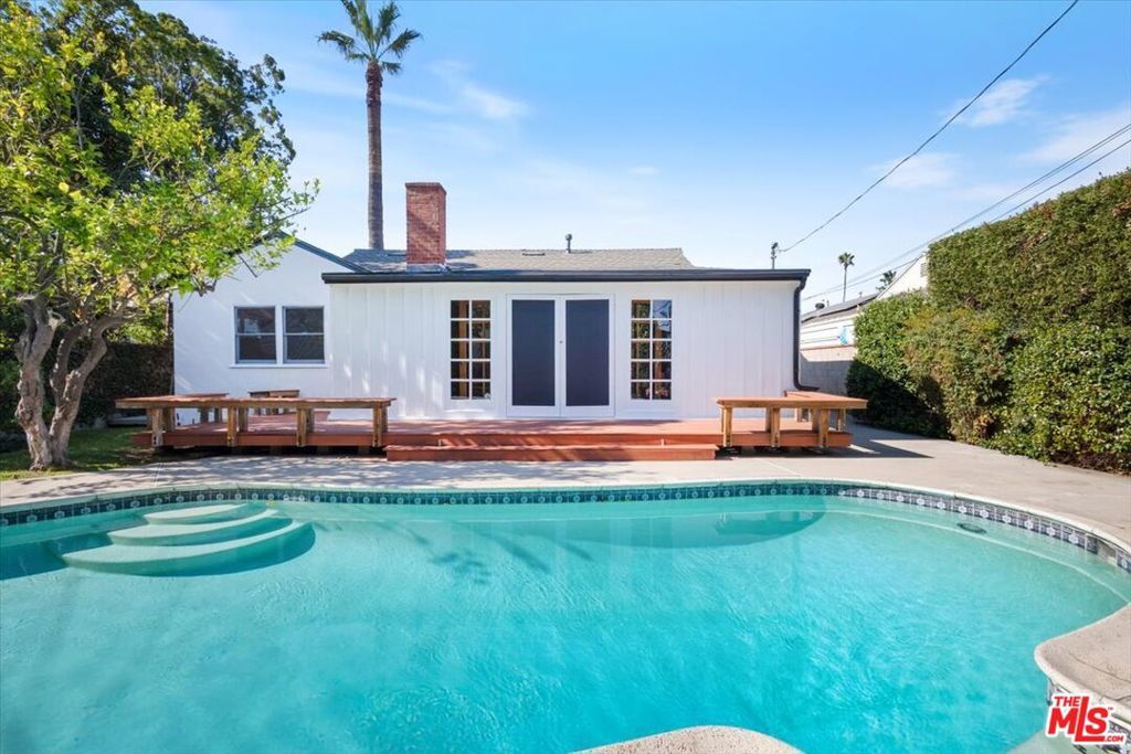 Photo of Listing #25576217