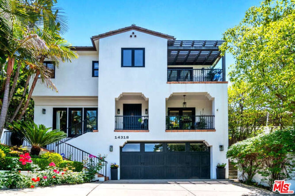 Photo of Listing #25576325