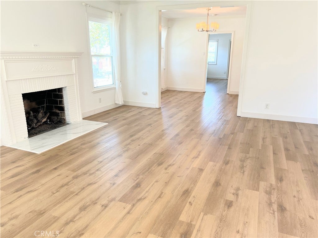 Photo of Listing #SB25174197