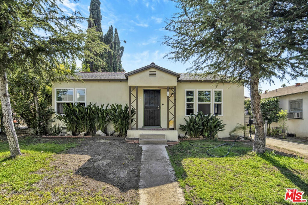 Photo of Listing #25576319