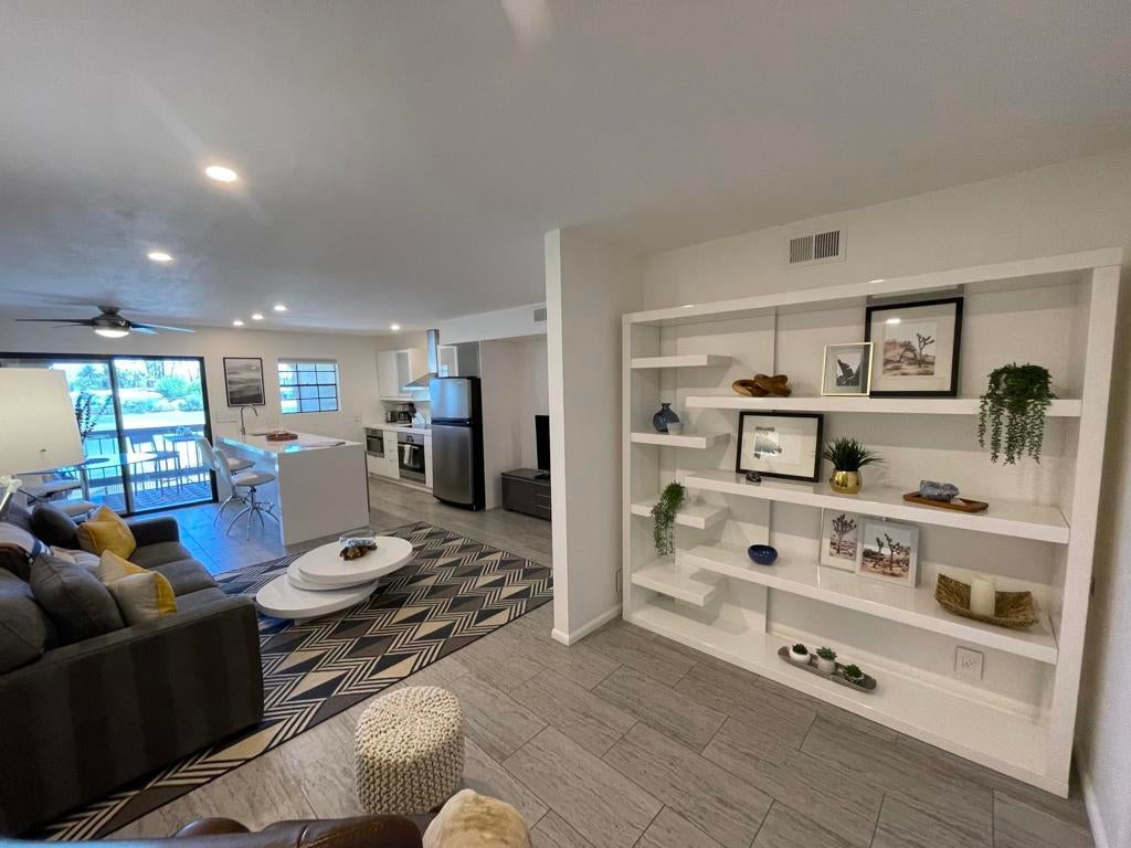 Photo of Listing #219133808DA