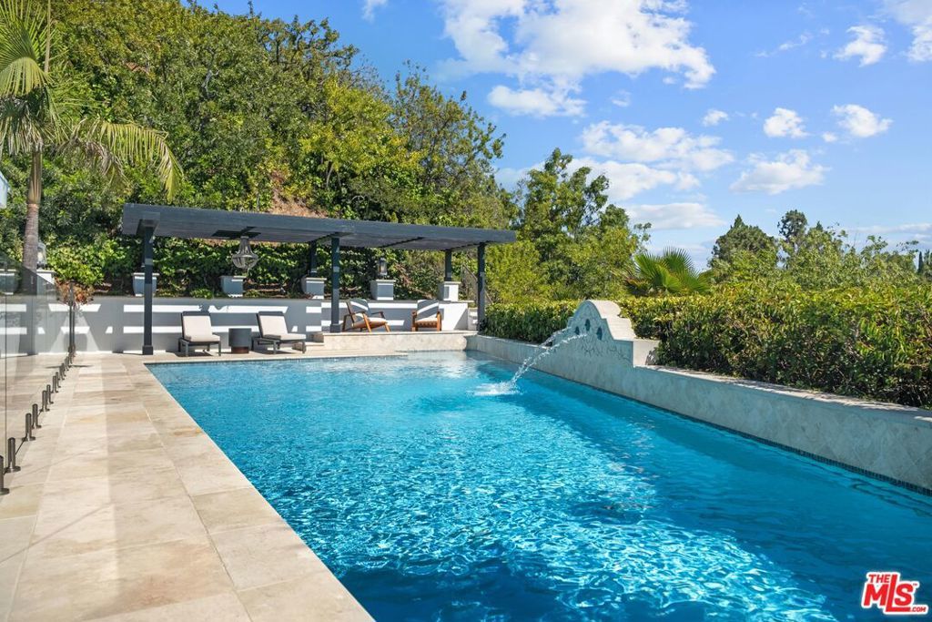 Photo of Listing #25576625