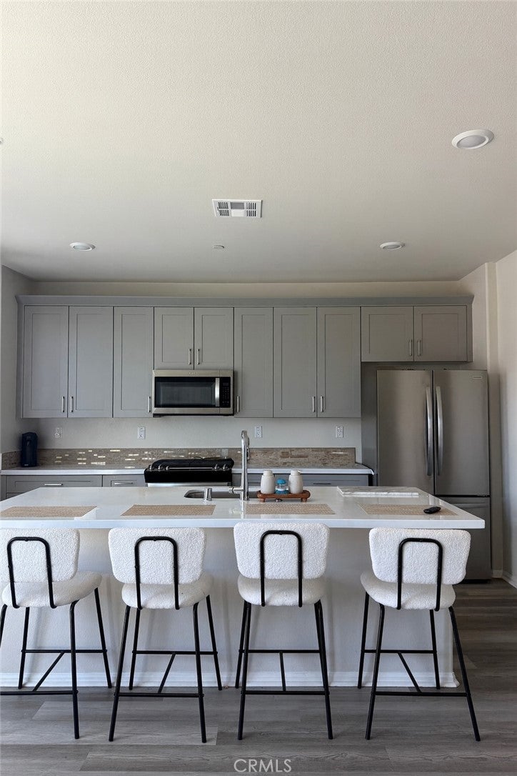 Photo of Listing #SW25180293