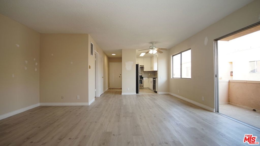 Photo of Listing #25577441