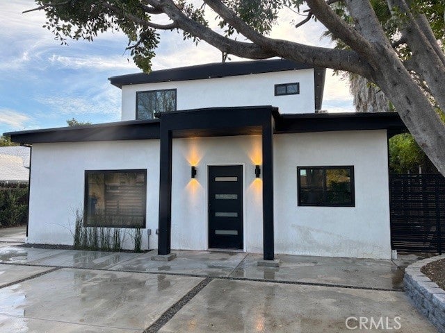 Photo of Listing #SR25181533