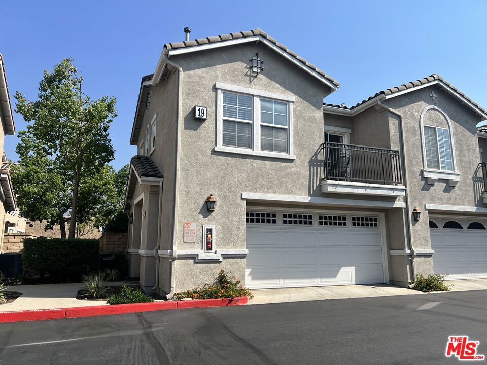 Photo of Listing #25577673