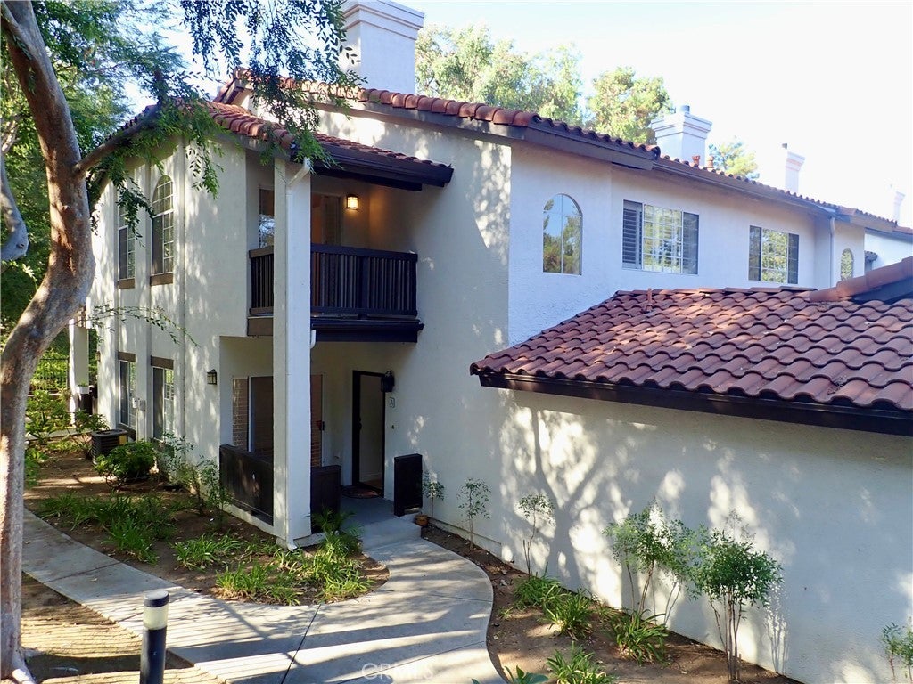 Photo of Listing #SR25182224