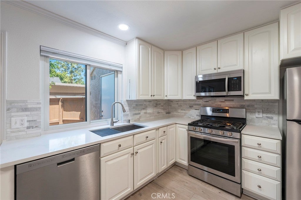 Photo of Listing #OC25181047