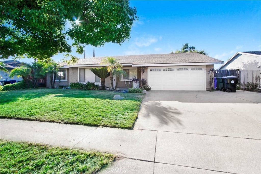 Photo of Listing #CV25182636