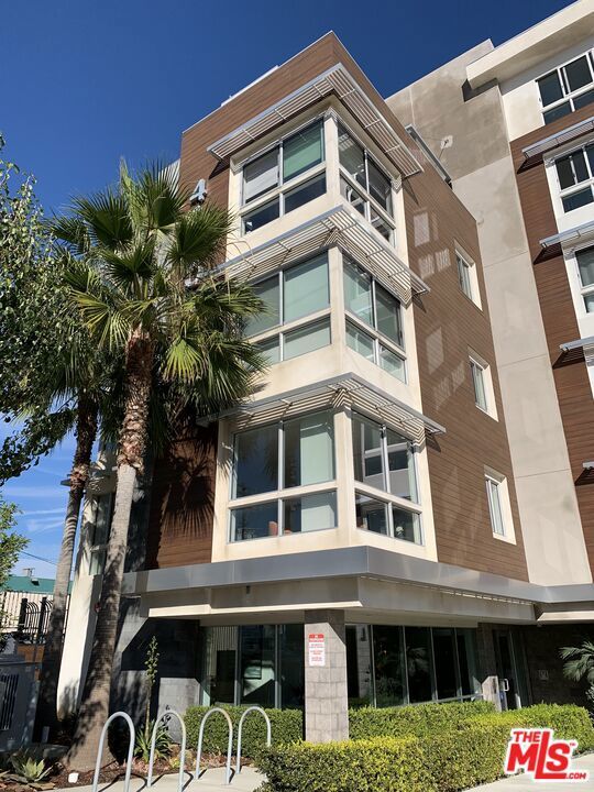 Photo of Listing #25577867