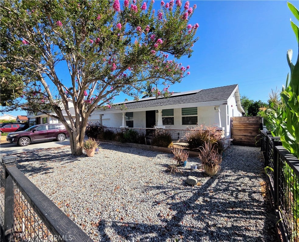 Photo of Listing #PW25182928