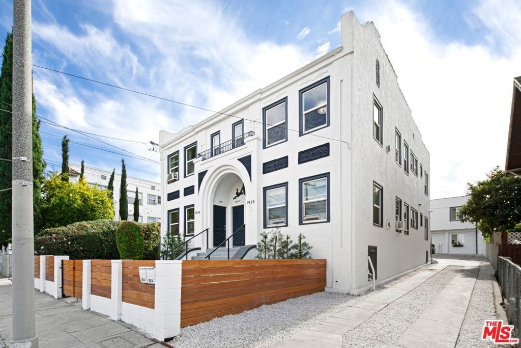 Photo of Listing #25578201