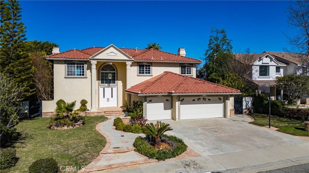 Photo of Listing #SR25183512