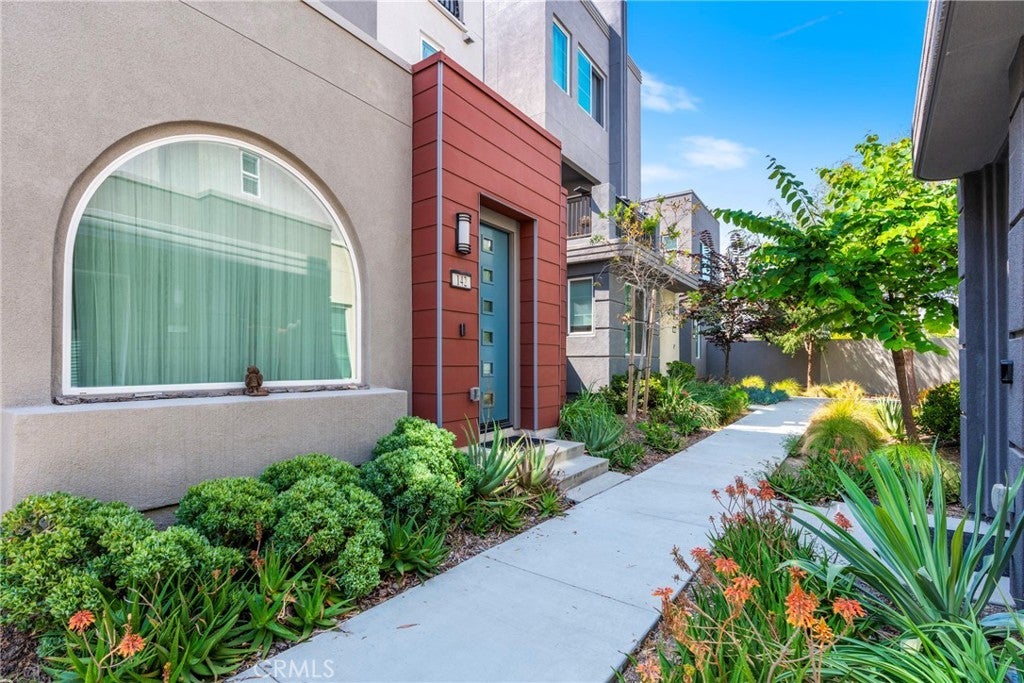 Photo of Listing #OC25182538