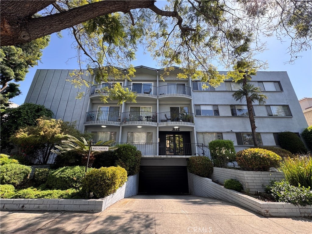 Photo of Listing #SB25184057