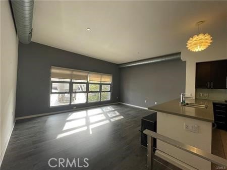 Photo of Listing #PW25183939