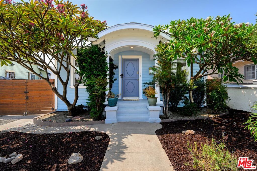 Photo of Listing #25577873