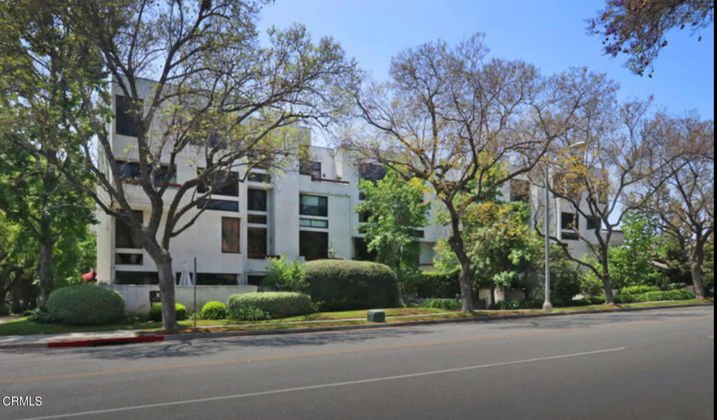 Photo of Listing #P1-23714