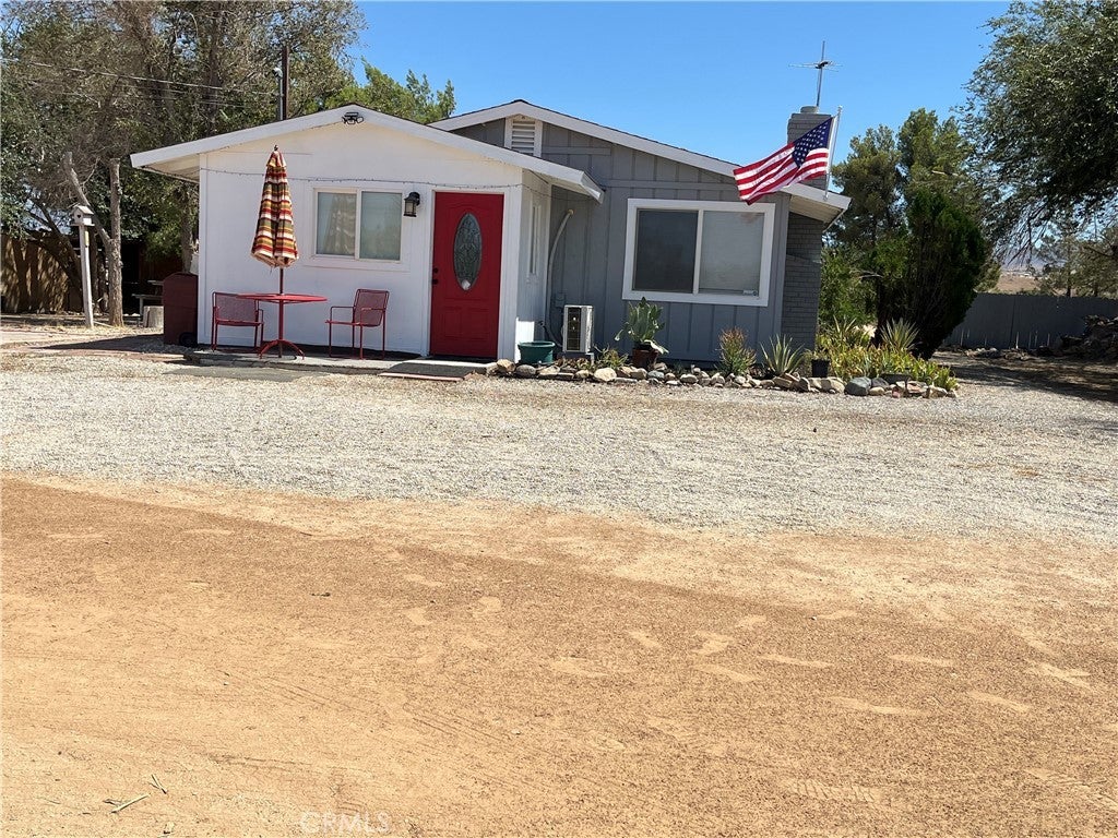 Photo of Listing #IV25184638