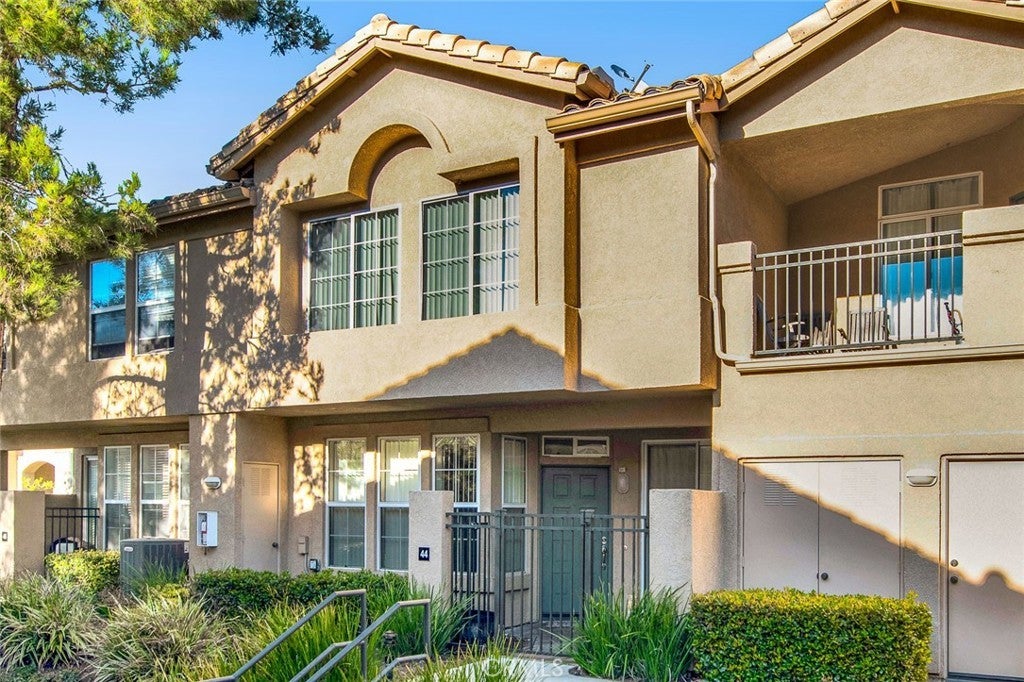 Photo of Listing #OC25184939